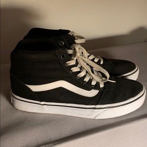 High-top black vans